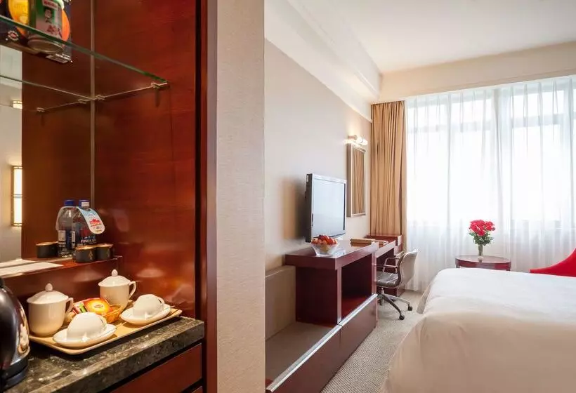 Отель Best Western Plus Fuzhou Fortune