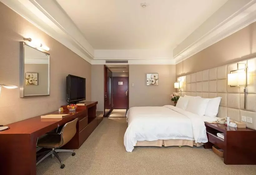 Отель Best Western Plus Fuzhou Fortune