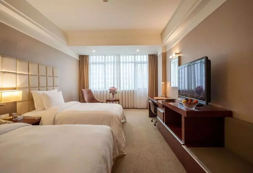 Отель Best Western Plus Fuzhou Fortune