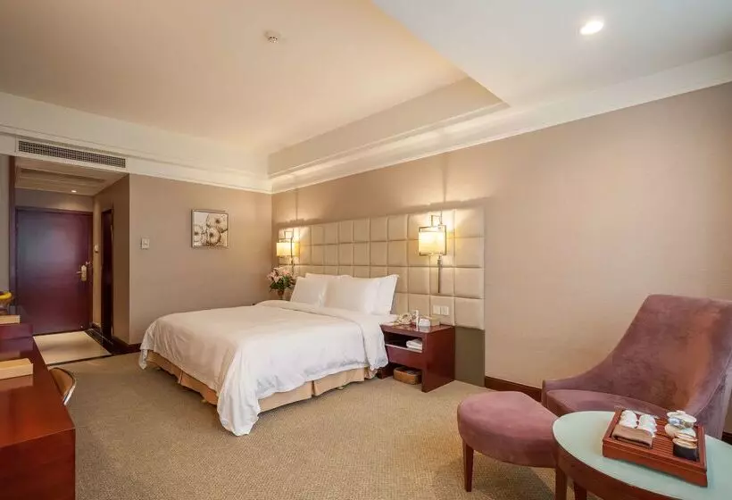 Отель Best Western Plus Fuzhou Fortune