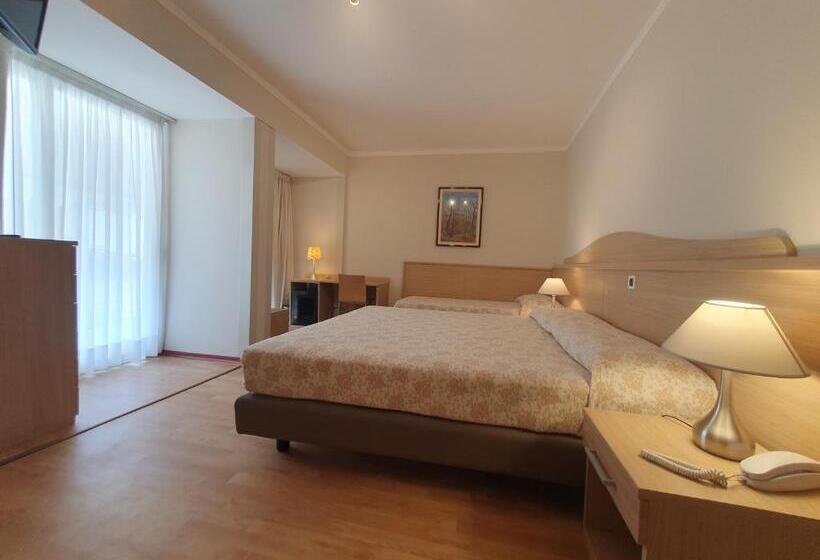 ホテル Eurovil Garni