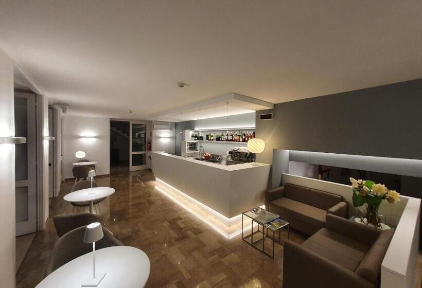 ホテル Eurovil Garni