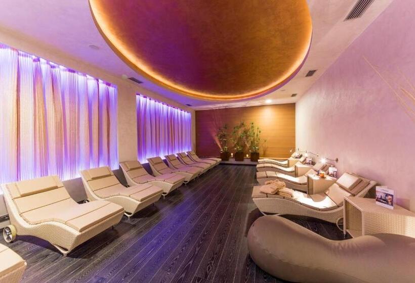 호텔 La Maison Wellness & Spa