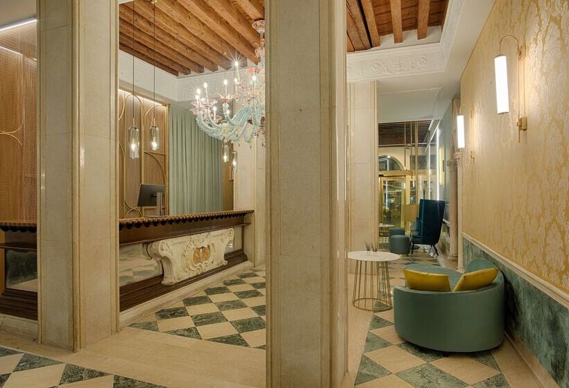 هتل NH Venezia Santa Lucia