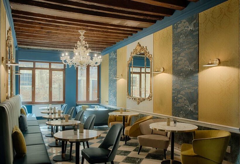 هتل NH Venezia Santa Lucia