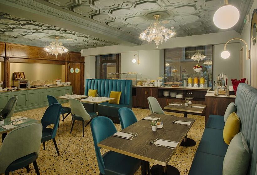 هتل NH Venezia Santa Lucia