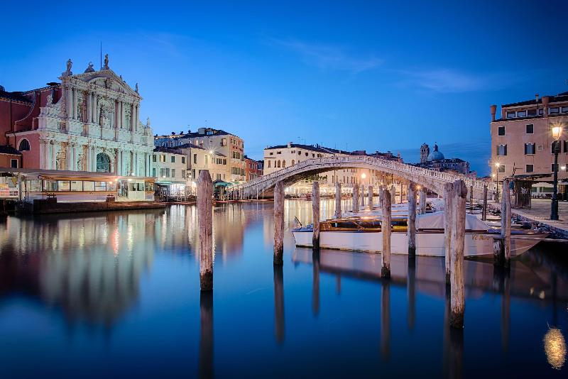 هتل NH Venezia Santa Lucia