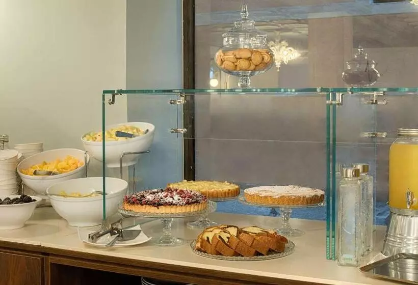 هتل NH Venezia Santa Lucia