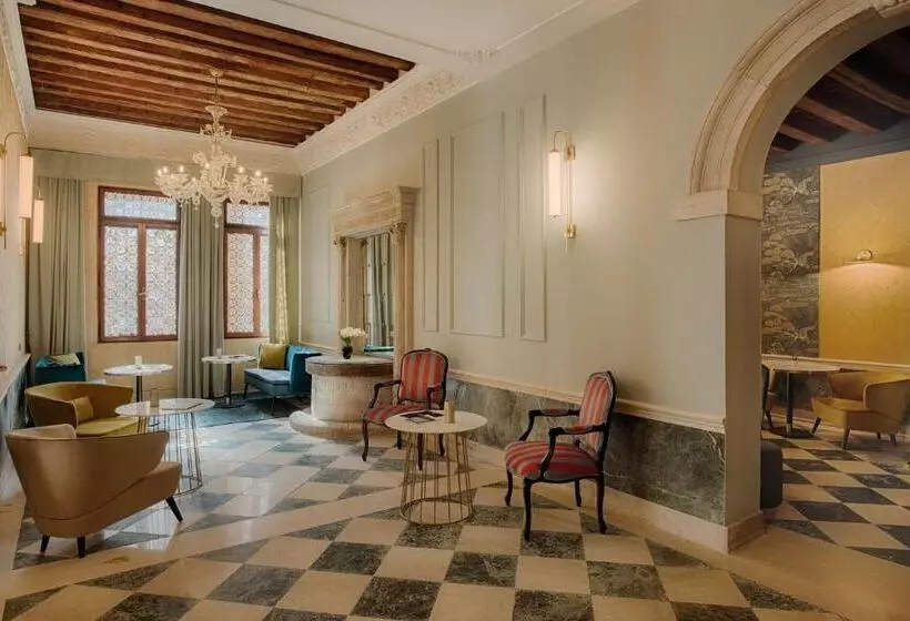 هتل NH Venezia Santa Lucia