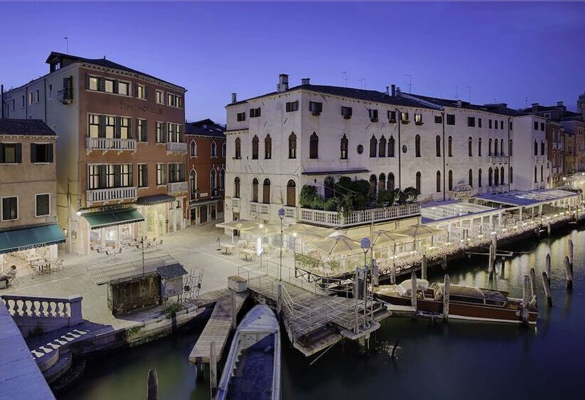 هتل NH Venezia Santa Lucia