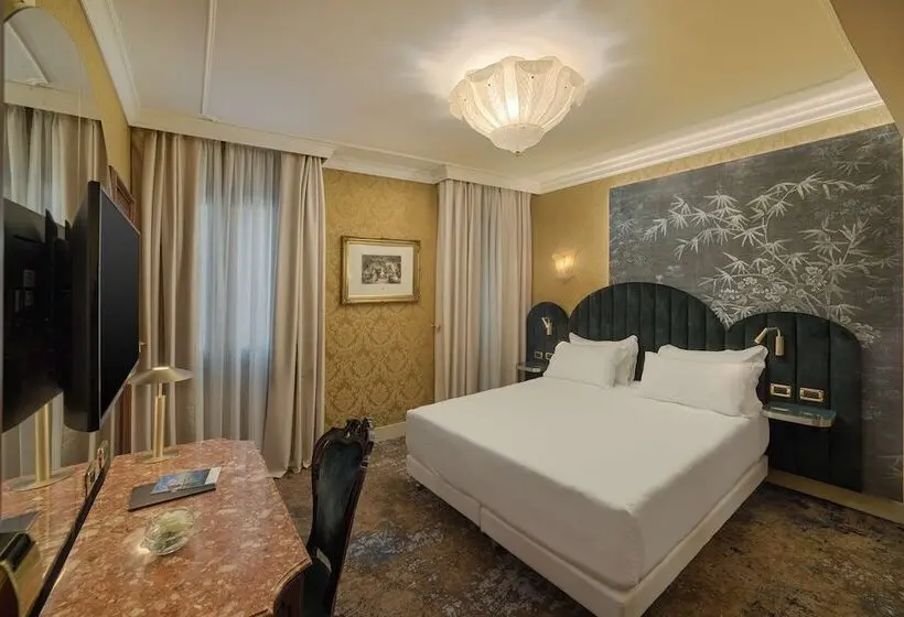 هتل NH Venezia Santa Lucia