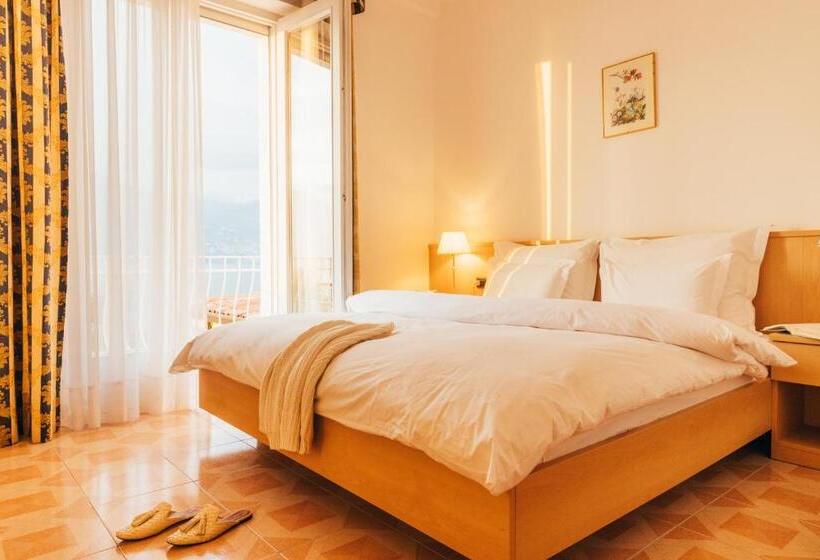 Hotel Orione   Lake Front