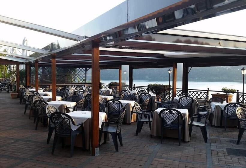 Отель Villa Degli Angeli