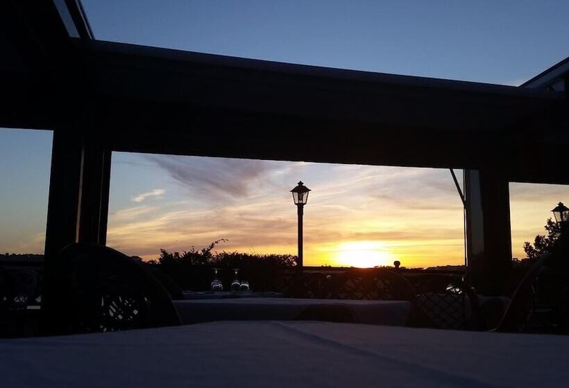 Отель Villa Degli Angeli