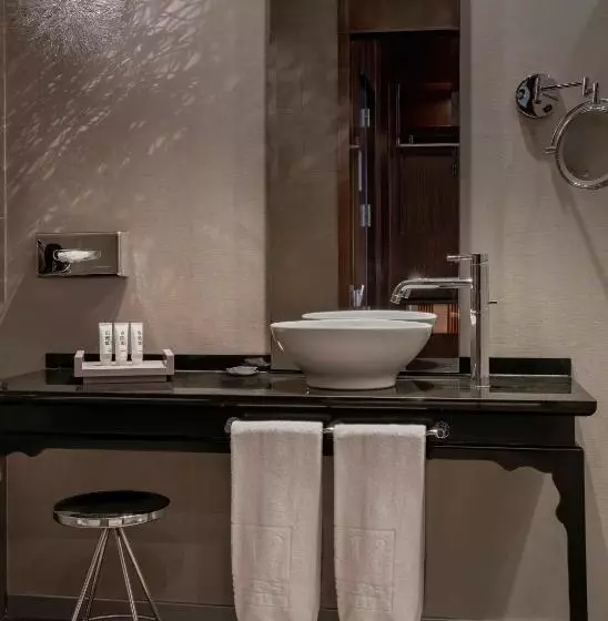 فندق Vincci Palace