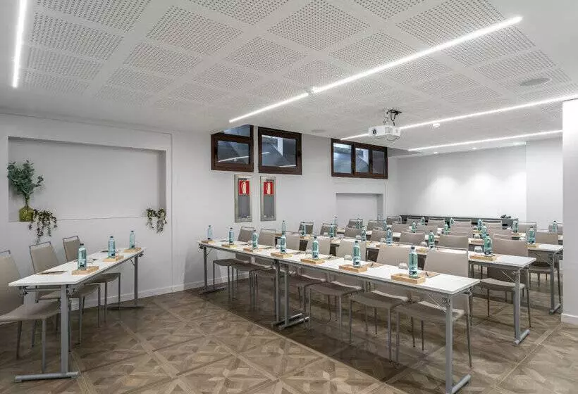 فندق Vincci Palace