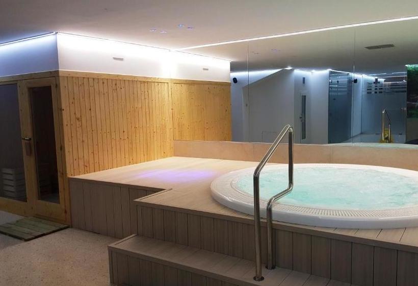 La Solana Apartaments & Spa