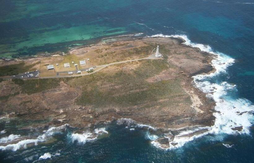 Augusta S Georgiana Molloy Motel