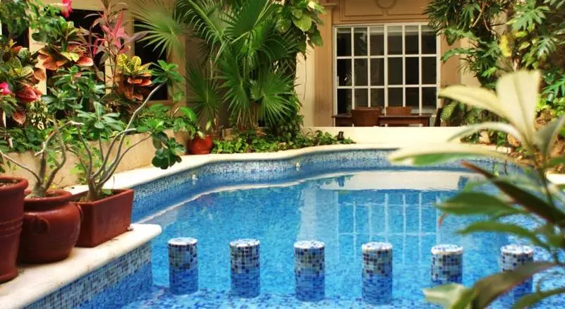 ホテル Maya Turquesa