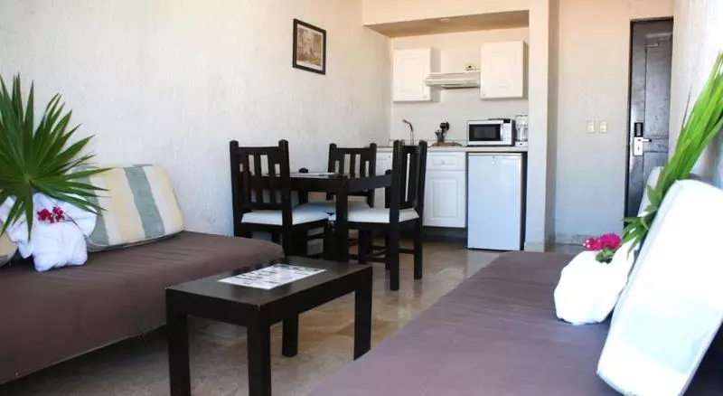 ホテル Maya Turquesa