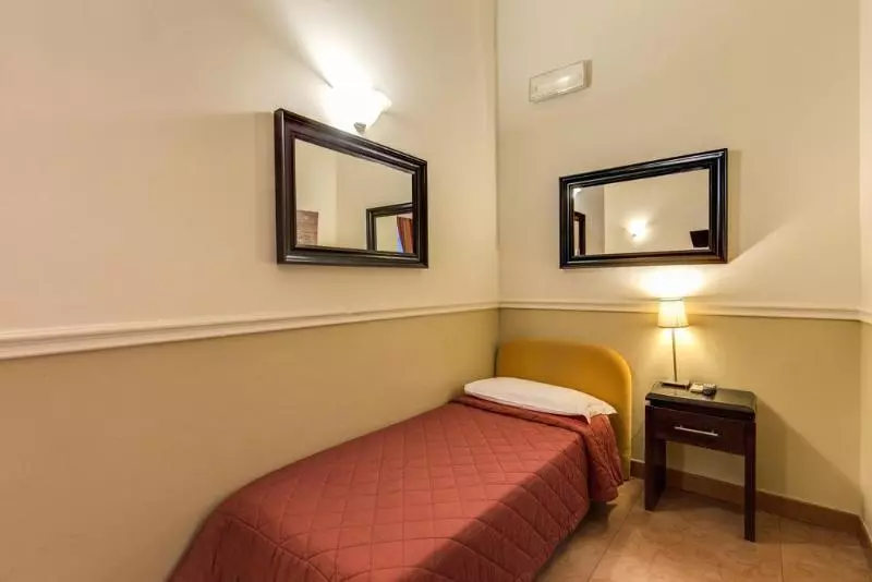 Hotell Everest Inn Rome