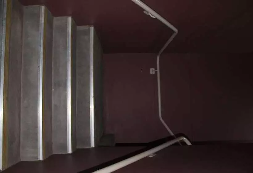 Отель Forbes Victoria Inn