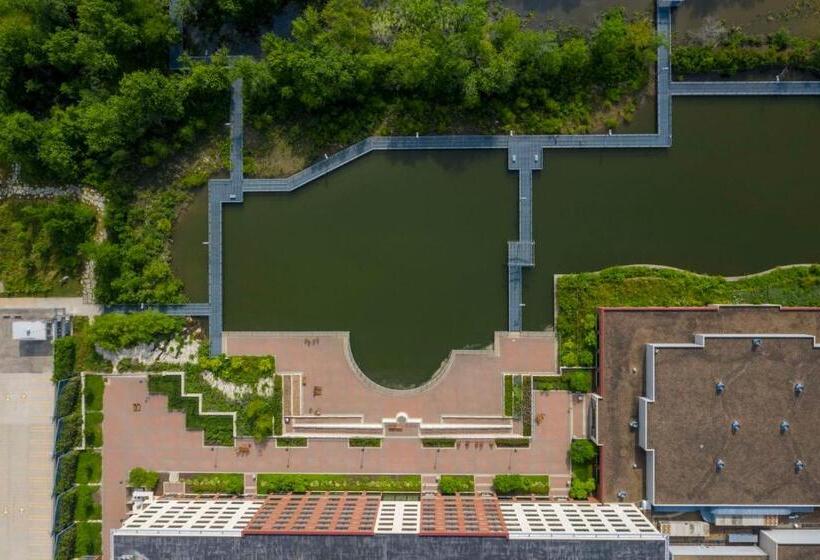 Отель Hyatt Regency Coralville