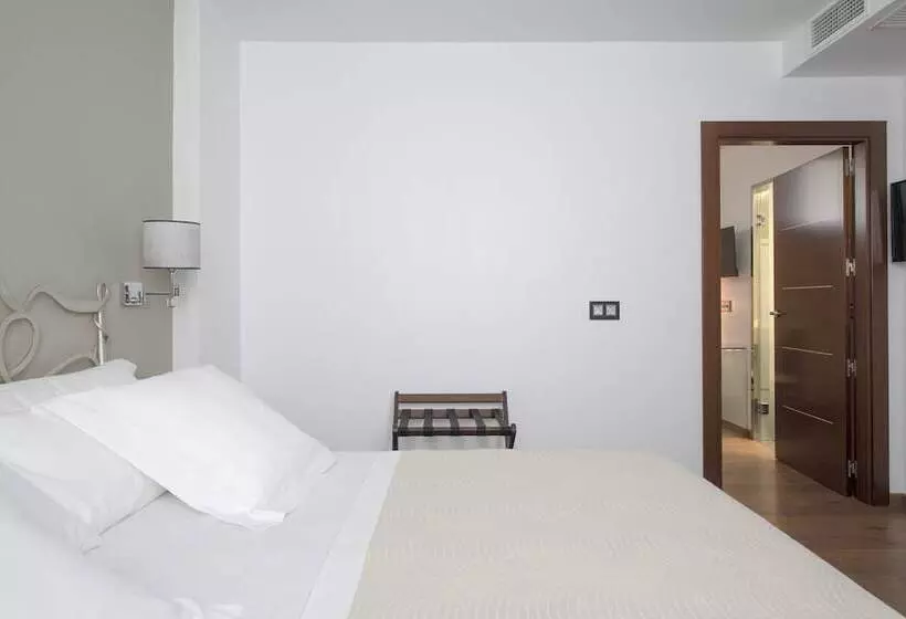 هتل Infanta Leonor