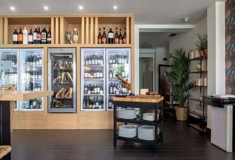 هتل Infanta Leonor