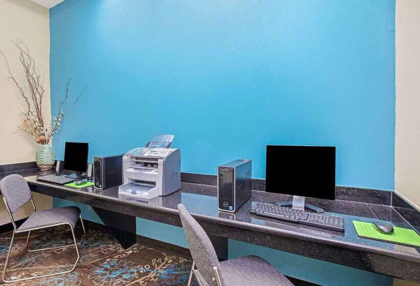 ホテル La Quinta By Wyndham Corpus Christi Airport