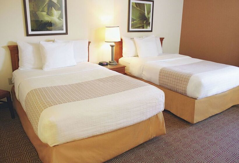 فندق La Quinta Inn & Suites By Wyndham Sawgrass