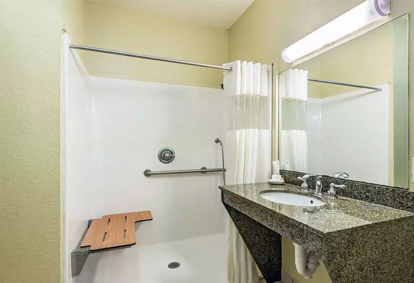 The Chateau Hotel Covington