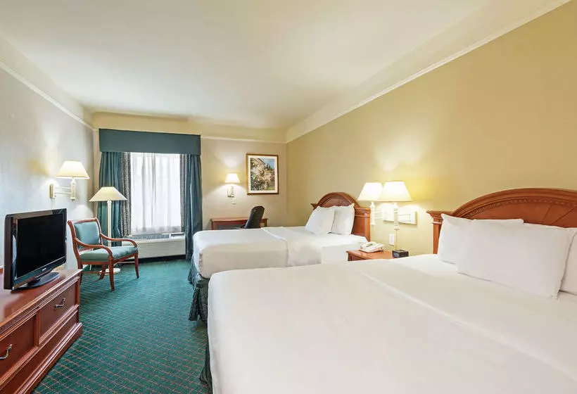 The Chateau Hotel Covington