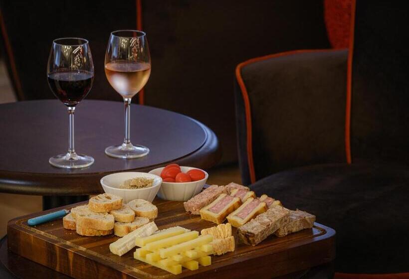 Le M Hotel & Spa Honfleur