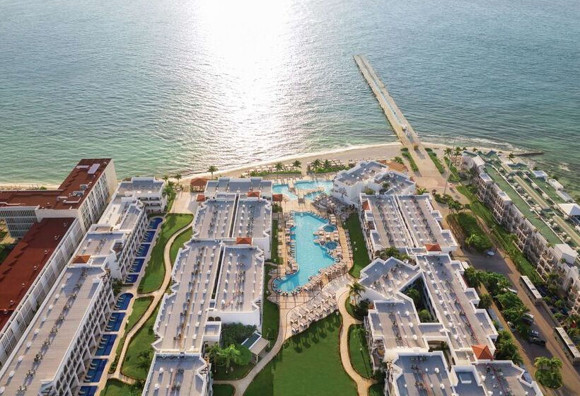 فندق Hilton Playa Del Carmen, An All Inclusive Adult Only Resort