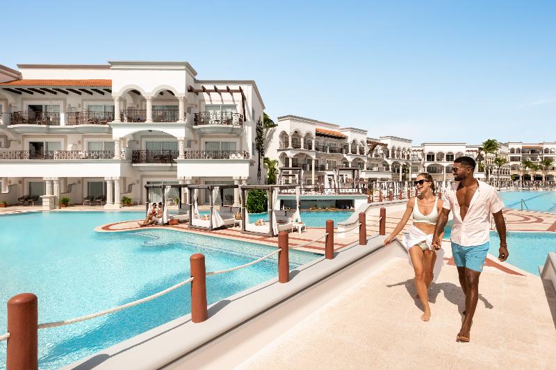فندق Hilton Playa Del Carmen, An All Inclusive Adult Only Resort
