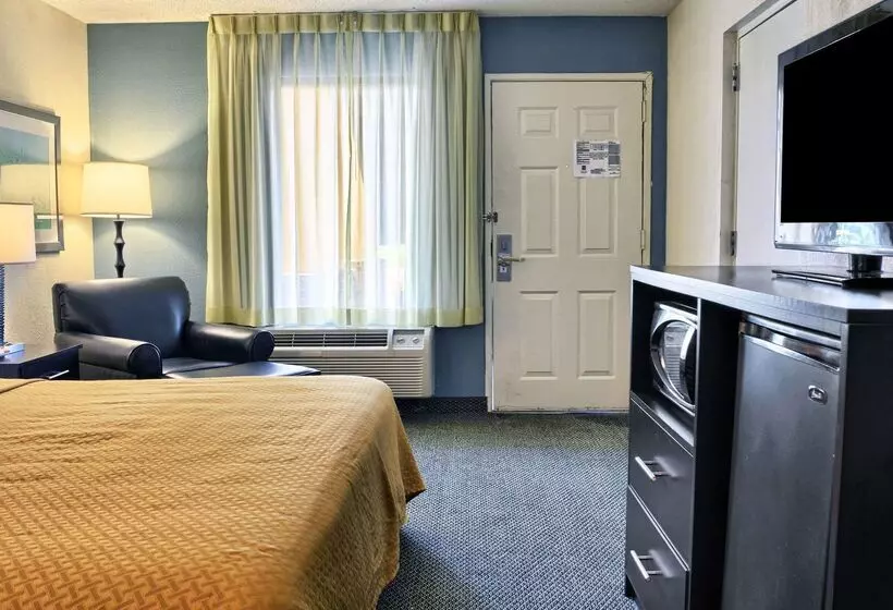 호텔 Quality Inn Thornburg