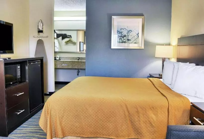 호텔 Quality Inn Thornburg