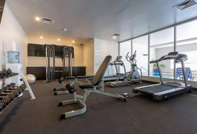 호텔 Ramada Resort By Wyndham Shoal Bay