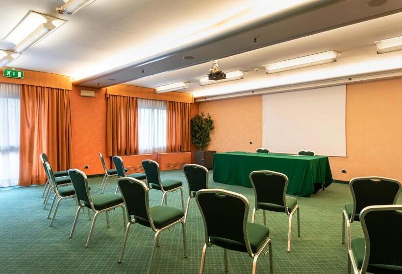 فندق Ripamonti Residence &