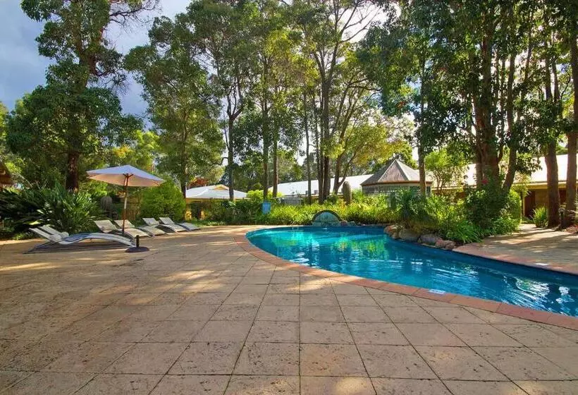 Отель Stay Margaret River