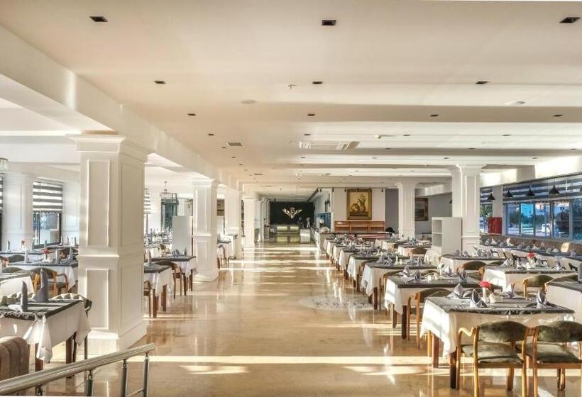 Kirbiyik Resort Hotel   All Inclusive