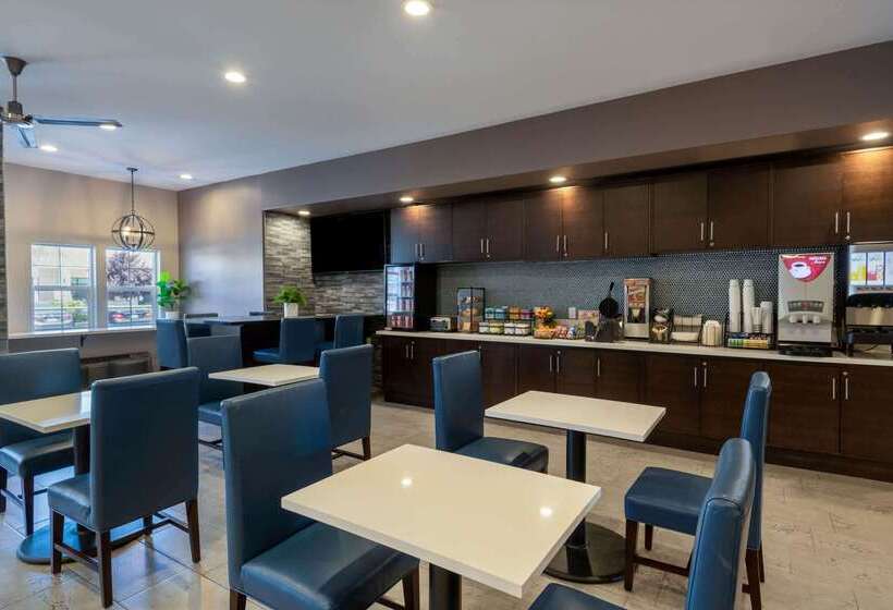 Microtel Inn & Suites By Wyndham Tracy