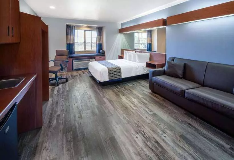 Microtel Inn & Suites By Wyndham Tracy