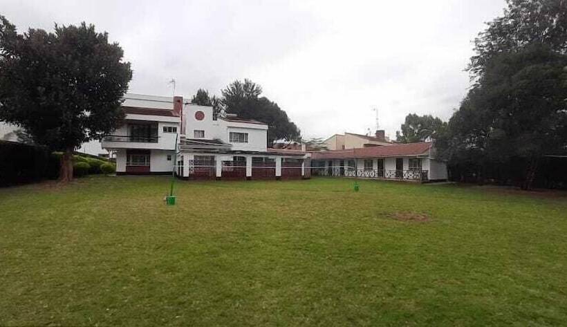 هتل Village Villa