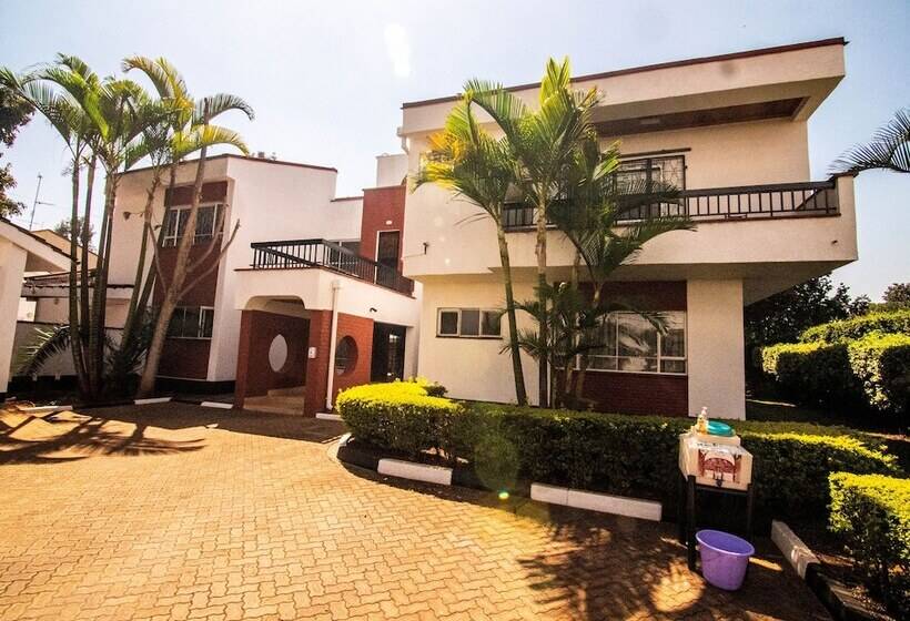 هتل Village Villa