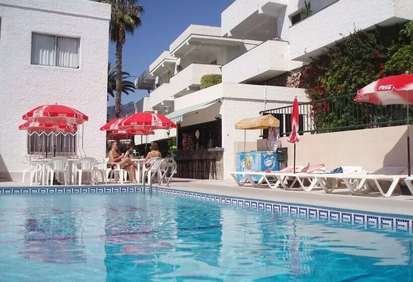 El Sombrero Apartments Los Gigantes