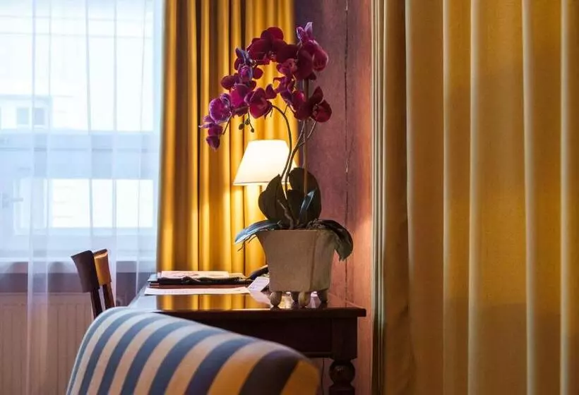 Grand Hotel Viljandi