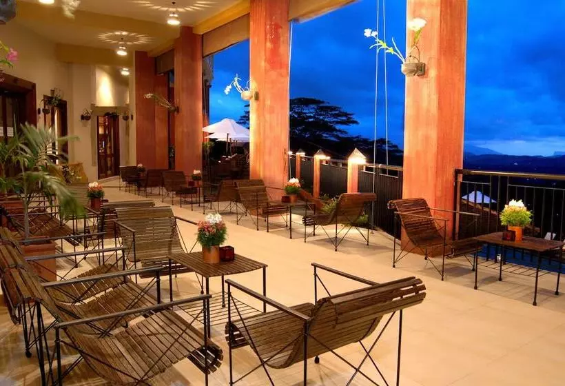 Отель Amaya Hills Kandy