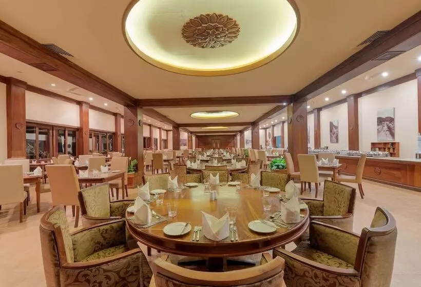 Отель Amaya Hills Kandy